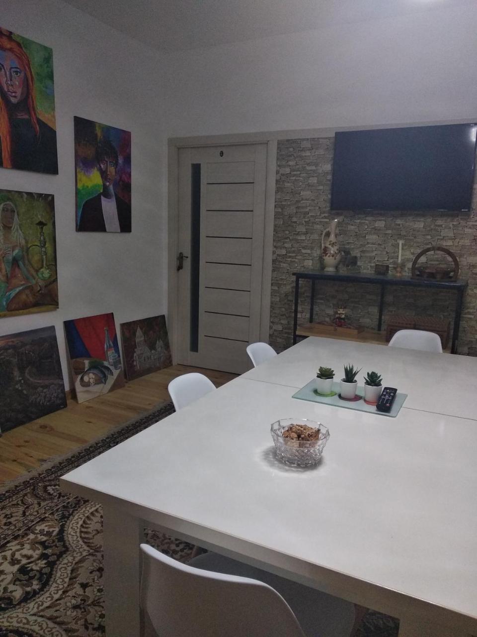 Artson B&B Vagharshapat Dış mekan fotoğraf